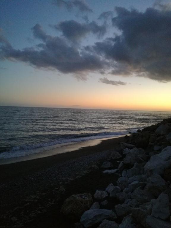Calaceite Beach Torrox Exterior photo